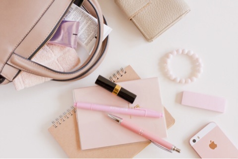 {8DE62DE2-D519-46F5-A663-F1C245AF727F}